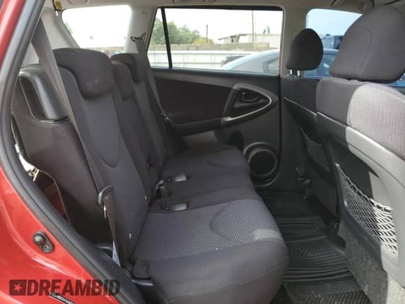 2007 Toyota RAV4 Sport with VIN JTMBD32V476048325, listed as a Copart auction lot 84406205 with 156,446 mi miles and Salvage title. Bid and sale history available at DreamBid. Image 11.