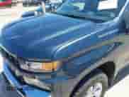 2019 Chevrolet Silverado 1500 Work Truck z VIN 1GCPYAEH0KZ421243, wystawiony jako IAAI lot #41930930 z przebiegiem 39 691 mil mil oraz . Historia ofert i sprzedaży dostępna na DreamBid. Obrazek 17.