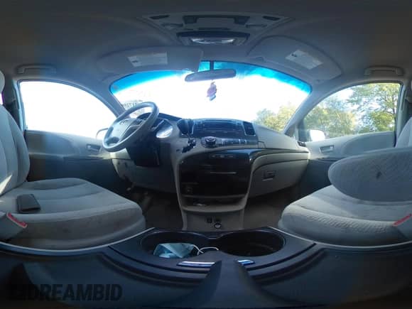 2014 Toyota Sienna LE AAS with VIN 5TDKK3DC0ES414876, listed as a IAAI auction lot 43172800 with 200,070 mi miles and . Bid and sale history available at DreamBid. Image 19.
