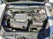 2009 Honda Accord EX z VIN 1HGCP36769A029669, wystawiony jako Copart lot #85866255 z przebiegiem 147 722 mil mil oraz Czysty tytuł • Clean title. Historia ofert i sprzedaży dostępna na DreamBid. Obrazek 11.