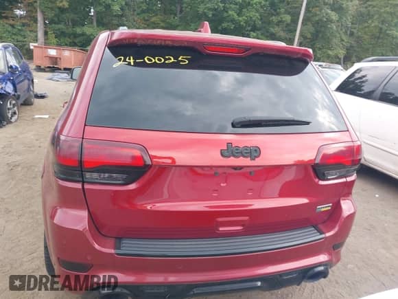 2015 Jeep Grand Cherokee SRT with VIN 1C4RJFDJ0FC167847, listed as a IAAI auction lot 40212047 with 33,636 mi miles and . Bid and sale history available at DreamBid. Image 15.
