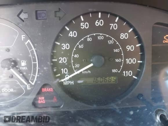 2001 Chevrolet Prizm с VIN 1Y1SK52831Z432237, выставлен на аукционе IAAI как лот 42834698 с пробегом 160 685 миль миль и . История ставок и продаж доступна на DreamBid. Изображение 7.