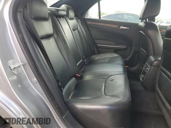 2013 Chrysler 300 with VIN 2C3CCAAG2DH708116, listed as a Copart auction lot 81411865 with 111,633 mi miles and Salvage title. Bid and sale history available at DreamBid. Image 10.