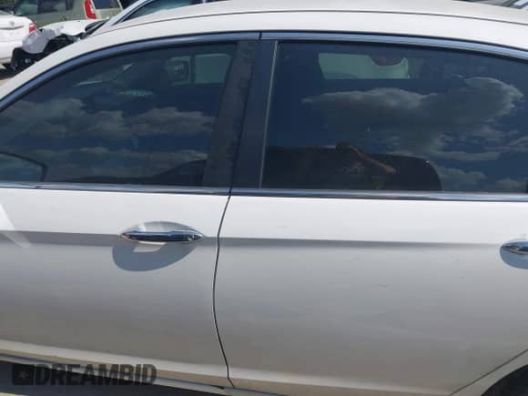 2014 Honda Accord Sport с VIN 1HGCR2F58EA059821, выставлен на аукционе IAAI как лот 43208993 с пробегом 125 369 миль миль и . История ставок и продаж доступна на DreamBid. Изображение 15.