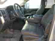 2017 Chevrolet Silverado 2500HD LT с VIN 1GC2KVEY1HZ268819, выставлен на аукционе Copart как лот 70976484 с пробегом 185 345 миль миль и Списание • Salvage title. История ставок и продаж доступна на DreamBid. Изображение 7.