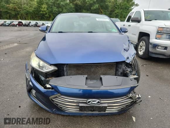 2017 Hyundai Elantra SE with VIN 5NPD84LF3HH043148, listed as a Copart auction lot 82039725 with 99,937 mi miles and Salvage title. Bid and sale history available at DreamBid. Image 5.