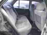 1990 Honda Accord LX z VIN JHMCB7658LC087442, wystawiony jako IAAI lot #41237681 z przebiegiem 215 972 mil mil oraz . Historia ofert i sprzedaży dostępna na DreamBid. Obrazek 8.