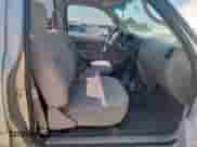 2002 Toyota Tacoma с VIN 5TENL42N52Z144191, выставлен на аукционе Copart как лот 83793165 с пробегом 151 018 миль миль и Чистый • Clean title. История ставок и продаж доступна на DreamBid. Изображение 7.