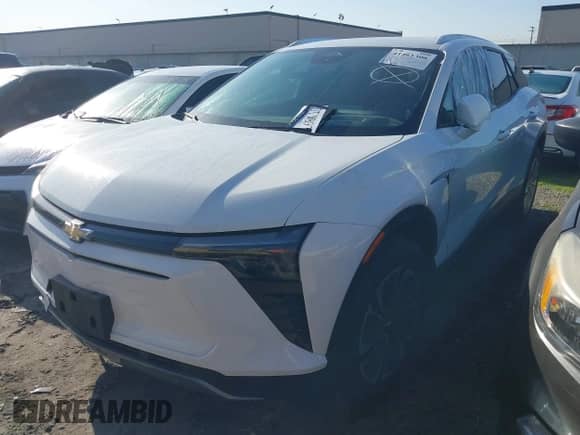 2024 Chevrolet Blazer EV eAWD LT с VIN 3GNKDBRJ0RS231028, выставлен на аукционе IAAI как лот 41461306 с пробегом Не указан миль и . История ставок и продаж доступна на DreamBid. Изображение 20.