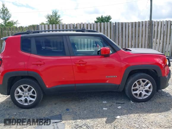 2018 Jeep Renegade Latitude with VIN ZACCJBBB3JPH88983, listed as a IAAI auction lot 42787716 with 126,451 mi miles and . Bid and sale history available at DreamBid. Image 13.