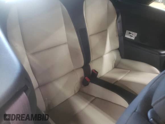 2014 Chevrolet Camaro LT z VIN 2G1FB3D33E9139992, wystawiony jako Copart lot #64023385 z przebiegiem 55 167 mil mil oraz Szkoda całkowita • Salvage title. Historia ofert i sprzedaży dostępna na DreamBid. Obrazek 10.