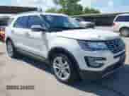 2017 Ford Explorer Limited z VIN 1FM5K7F80HGE11189, wystawiony jako IAAI lot #43291828 z przebiegiem 174 902 mil mil oraz . Historia ofert i sprzedaży dostępna na DreamBid. Obrazek 1.