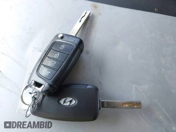 2021 Hyundai Accent SE с VIN 3KPC24A69ME133418, выставлен на аукционе IAAI как лот 42440428 с пробегом 73 158 миль миль и . История ставок и продаж доступна на DreamBid. Изображение 11.