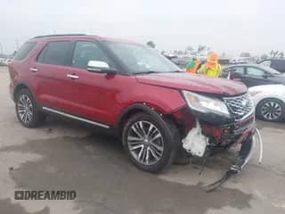 2019 Ford Explorer Platinum с VIN 1FM5K8HT1KGA52210, выставлен на аукционе IAAI как лот 43009837 с пробегом 58 280 миль миль и . История ставок и продаж доступна на DreamBid. Изображение 1.