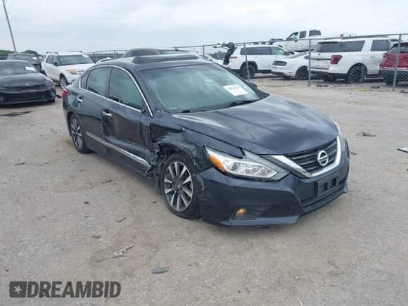 2016 Nissan Altima SR z VIN 1N4AL3APXGC193281, wystawiony jako IAAI lot #42414764 z przebiegiem 135 204 mil mil oraz . Historia ofert i sprzedaży dostępna na DreamBid. Obrazek 1.