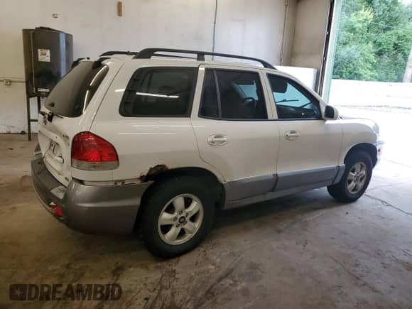 2005 Hyundai Santa Fe GLS z VIN KM8SC73D15U868642, wystawiony jako Copart lot #65820915 z przebiegiem 233 772 mil mil oraz Szkoda całkowita • Salvage title. Historia ofert i sprzedaży dostępna na DreamBid. Obrazek 3.