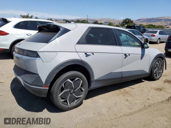 2022 Hyundai Ioniq 5 SEL с VIN KM8KNDAF8NU050029, выставлен на аукционе Copart как лот 66165875 с пробегом 42 871 миль миль и Списание • Salvage title. История ставок и продаж доступна на DreamBid. Изображение 3.