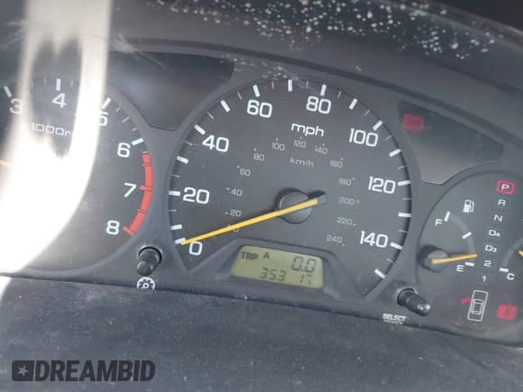 2000 Honda Accord LX with VIN 1HGCG1643YA030755, listed as a IAAI auction lot 43016205 with Not provided miles and . Bid and sale history available at DreamBid. Image 7.