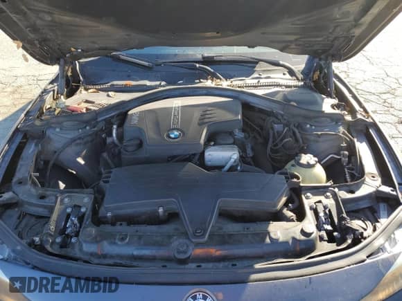 2012 BMW 3 Series 328i с VIN WBA3A5C52CF340120, выставлен на аукционе Copart как лот 86180995 с пробегом 114 750 миль миль и Списание • Salvage title. История ставок и продаж доступна на DreamBid. Изображение 11.