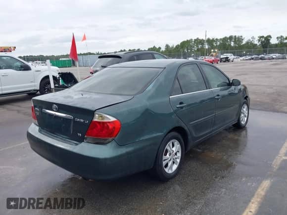 2006 Toyota Camry XLE с VIN 4T1BF32K56U116136, выставлен на аукционе IAAI как лот 43326877 с пробегом 213 929 миль миль и . История ставок и продаж доступна на DreamBid. Изображение 4.
