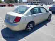 2005 Saturn ION ION 3 с VIN 1G8AL54FX5Z130890, выставлен на аукционе IAAI как лот 42703030 с пробегом 176 433 миль миль и . История ставок и продаж доступна на DreamBid. Изображение 4.