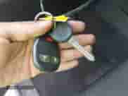 2013 GMC Sierra 1500 SLE z VIN 1GTR1VE07DZ314689, wystawiony jako IAAI lot #42290300 z przebiegiem 193 997 mil mil oraz . Historia ofert i sprzedaży dostępna na DreamBid. Obrazek 11.