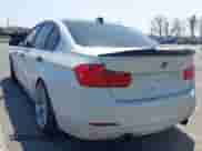 2012 BMW 3 Series 335i с VIN WBA3A9G54CNN67686, выставлен на аукционе IAAI как лот 42106853 с пробегом 141 368 миль миль и . История ставок и продаж доступна на DreamBid. Изображение 3.