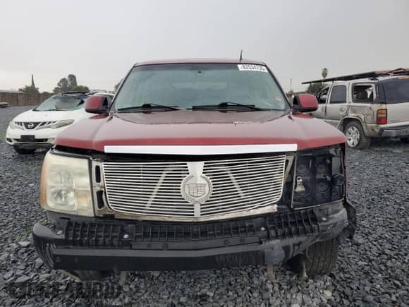 2002 Cadillac Escalade с VIN 1GYEK63N82R219839, выставлен на аукционе Copart как лот 82534735 с пробегом 224 564 миль миль и Списание • Salvage title. История ставок и продаж доступна на DreamBid. Изображение 5.