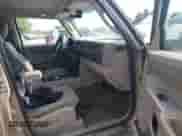2006 Jeep Commander with VIN 1J8HH48N86C106683, listed as a IAAI auction lot 42413617 with 235,200 mi miles and . Bid and sale history available at DreamBid. Image 5.