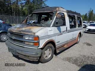 1999 Chevrolet Express с VIN 1GBFG15R1X1047033, выставлен на аукционе IAAI как лот 42106036 с пробегом Не указан миль и . История ставок и продаж доступна на DreamBid. Изображение 2.