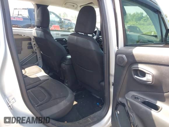 2017 Jeep Renegade Altitude с VIN ZACCJBBB4HPF94098, выставлен на аукционе IAAI как лот 42822443 с пробегом 78 910 миль миль и . История ставок и продаж доступна на DreamBid. Изображение 8.