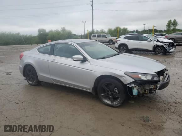 2011 Honda Accord LX-S with VIN 1HGCS1B30BA012667, listed as a Copart auction lot 67000435 with 209,222 mi miles and Salvage title. Bid and sale history available at DreamBid. Image 4.