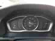 2015 Volvo S60 с VIN YV126MFA9F1316573, выставлен на аукционе Copart как лот 78624584 с пробегом 151 677 миль миль и Списание • Salvage title. История ставок и продаж доступна на DreamBid. Изображение 9.