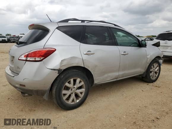 2011 Nissan Murano SV z VIN JN8AZ1MU8BW061419, wystawiony jako Copart lot #54622505 z przebiegiem 139 764 mil mil oraz Szkoda całkowita • Salvage title. Historia ofert i sprzedaży dostępna na DreamBid. Obrazek 3.