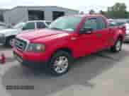 2005 Ford F-150 XLT z VIN 1FTPX02595KE56710, wystawiony jako IAAI lot #43328682 z przebiegiem 187 423 mil mil oraz . Historia ofert i sprzedaży dostępna na DreamBid. Obrazek 2.