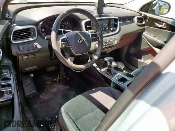 2020 Kia Sorento L with VIN 5XYPG4A30LG657681, listed as a Copart auction lot 66133365 with 80,100 mi miles and Salvage title. Bid and sale history available at DreamBid. Image 8.