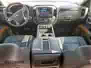 2016 Chevrolet Silverado 1500 LTZ z VIN 3GCPCSEC6GG367950, wystawiony jako Copart lot #63495475 z przebiegiem 135 067 mil mil oraz Szkoda całkowita • Salvage title. Historia ofert i sprzedaży dostępna na DreamBid. Obrazek 8.