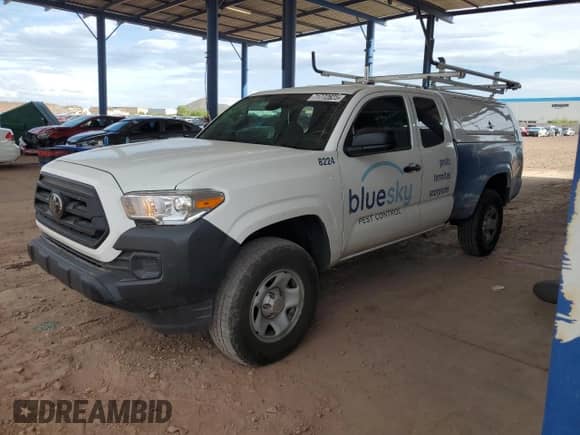 2023 Toyota Tacoma SR z VIN 3TYRX5GN4PT085308, wystawiony jako Copart lot #71772825 z przebiegiem 38 376 mil mil oraz Szkoda całkowita • Salvage title. Historia ofert i sprzedaży dostępna na DreamBid. Obrazek 1.