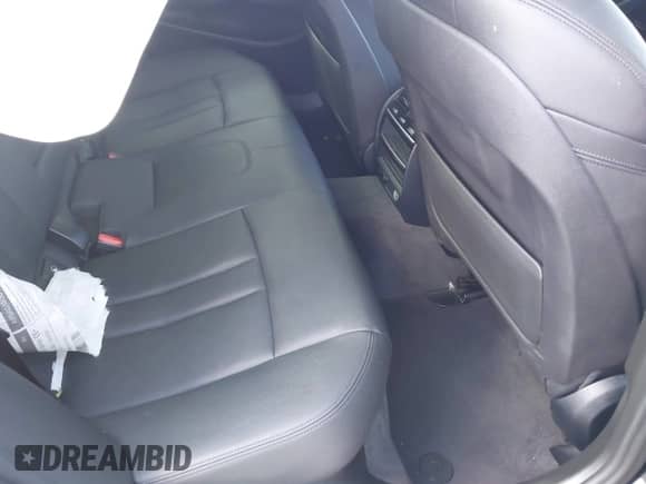 2018 BMW 5 Series 530i с VIN WBAJA5C55JWA37114, выставлен на аукционе IAAI как лот 43304392 с пробегом Не указан миль и . История ставок и продаж доступна на DreamBid. Изображение 8.