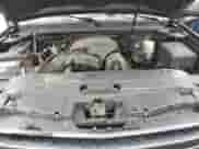 2007 Chevrolet Suburban LTZ z VIN 3GNFK163X7G269745, wystawiony jako Copart lot #81144565 z przebiegiem 328 322 mil mil oraz Szkoda całkowita • Salvage title. Historia ofert i sprzedaży dostępna na DreamBid. Obrazek 12.