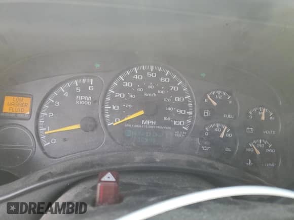 2001 Chevrolet Tahoe LT with VIN 1GNEK13T21J246434, listed as a Copart auction lot 85704855 with 230,449 mi miles and Salvage title. Bid and sale history available at DreamBid. Image 9.