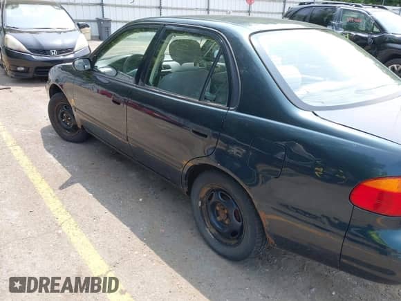 1999 Chevrolet Prizm с VIN 1Y1SK5282XZ414045, выставлен на аукционе IAAI как лот 42460770 с пробегом 117 691 миль миль и . История ставок и продаж доступна на DreamBid. Изображение 14.