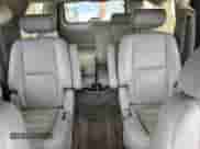 2008 Chevrolet Suburban LTZ z VIN 1GNFK16Y18R165402, wystawiony jako Copart lot #47832565 z przebiegiem 184 399 mil mil oraz Szkoda całkowita • Salvage title. Historia ofert i sprzedaży dostępna na DreamBid. Obrazek 10.