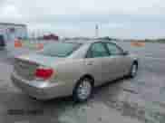 2005 Toyota Camry LE with VIN 4T1BE32K65U048561, listed as a IAAI auction lot 43448909 with 209,003 mi miles and . Bid and sale history available at DreamBid. Image 4.