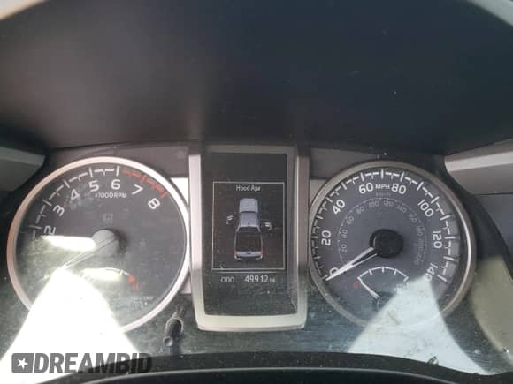 2021 Toyota Tacoma Limited with VIN 3TMGZ5AN0MM420386, listed as a Copart auction lot 52346285 with 49,912 mi miles and Salvage title. Bid and sale history available at DreamBid. Image 9.