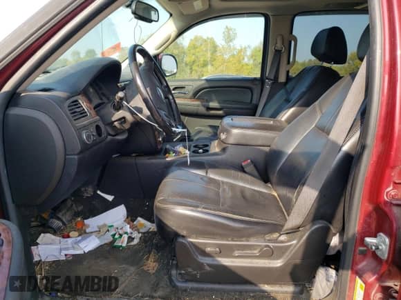 2007 Chevrolet Avalanche 2LT z VIN 3GNFK123X7G116711, wystawiony jako Copart lot #81415995 z przebiegiem 101 038 mil mil oraz Szkoda całkowita • Salvage title. Historia ofert i sprzedaży dostępna na DreamBid. Obrazek 7.