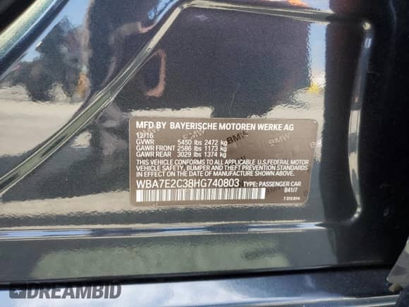 2017 BMW 7 Series 740i с VIN WBA7E2C38HG740803, выставлен на аукционе Copart как лот 81501205 с пробегом Не указан миль и Списание • Salvage title. История ставок и продаж доступна на DreamBid. Изображение 13.