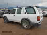 1998 Nissan Pathfinder XE with VIN JN8AR05Y2WW230268, listed as a Copart auction lot 70064444 with 231,657 mi miles and Salvage title. Bid and sale history available at DreamBid. Image 2.