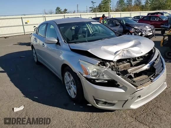 2015 Nissan Altima SV с VIN 1N4AL3APXFC259777, выставлен на аукционе Copart как лот 87225105 с пробегом 153 498 миль миль и Списание • Salvage title. История ставок и продаж доступна на DreamBid. Изображение 13.