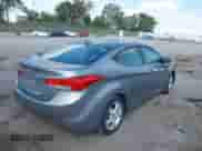 2012 Hyundai Elantra GLS z VIN KMHDH4AE5CU206743, wystawiony jako IAAI lot #43143146 z przebiegiem 148 945 mil mil oraz . Historia ofert i sprzedaży dostępna na DreamBid. Obrazek 4.